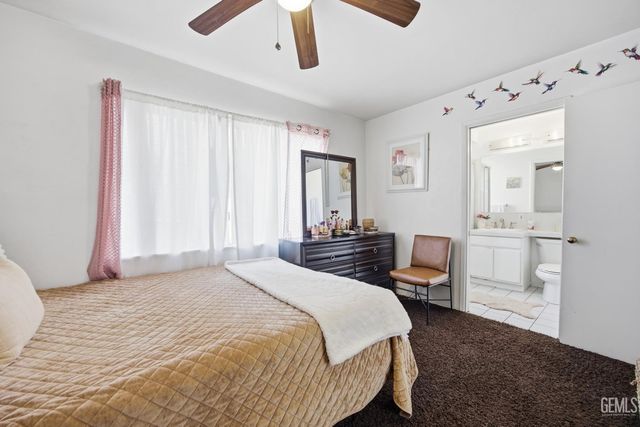 1804 Le May Avenue, Bakersfield, CA 93304