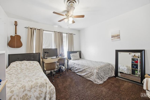 1804 Le May Avenue, Bakersfield, CA 93304