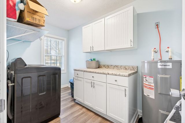 612 Dry Creek Rd, Smithville, TN 37166