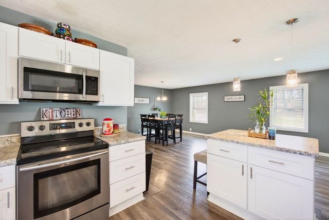 612 Dry Creek Rd, Smithville, TN 37166