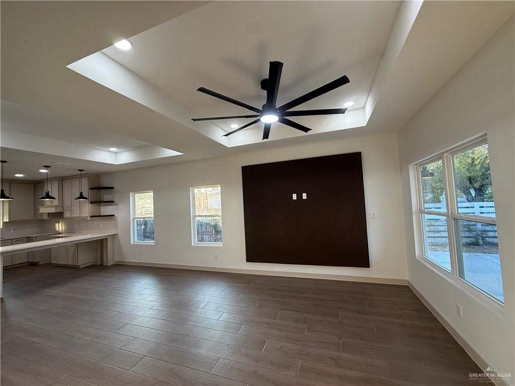 Image 2 of property listing at 805 W Bowe Street, Pharr, TX 78577