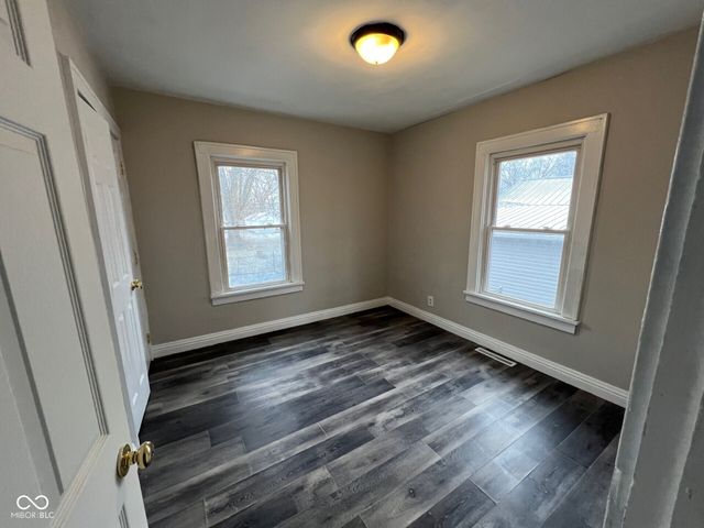 513 W State Street, Pendleton, IN 46064