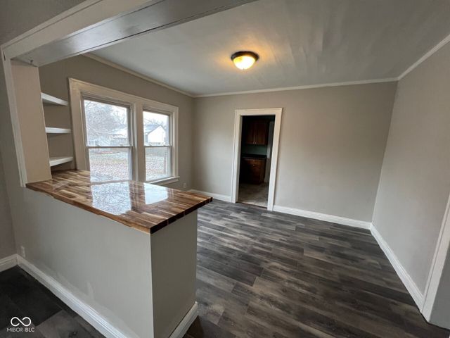 513 W State Street, Pendleton, IN 46064