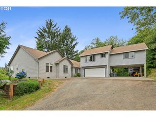 3850 WESTWOOD Dr, Tillamook, OR 97141