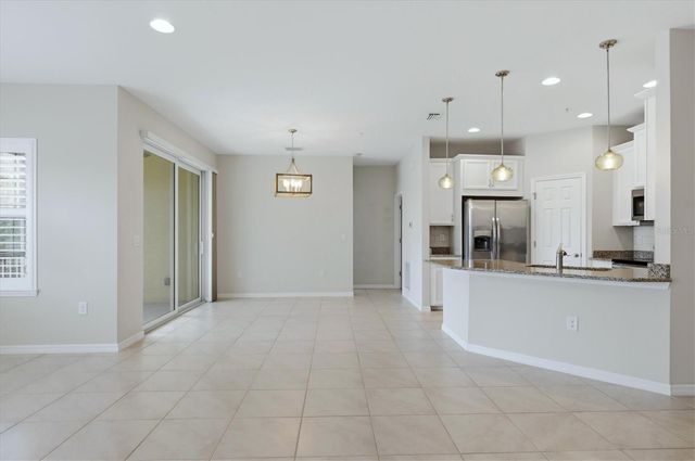 4304 EXPEDITION WAY WAY 105, Osprey, FL 34229