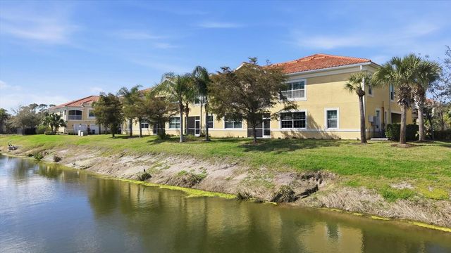 4304 EXPEDITION WAY WAY 105, Osprey, FL 34229