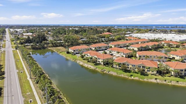 4304 EXPEDITION WAY WAY 105, Osprey, FL 34229