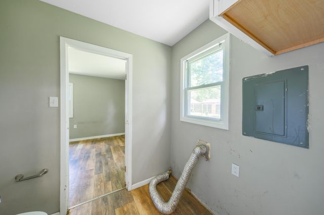 703 Dearborn Road, Valparaiso, IN 46385