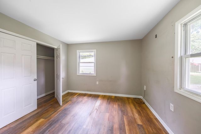703 Dearborn Road, Valparaiso, IN 46385