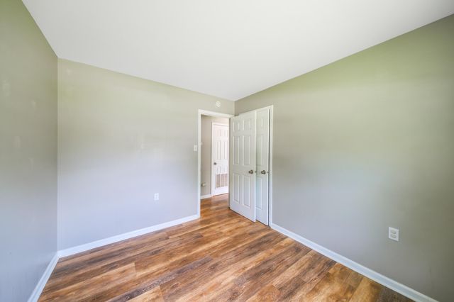 703 Dearborn Road, Valparaiso, IN 46385