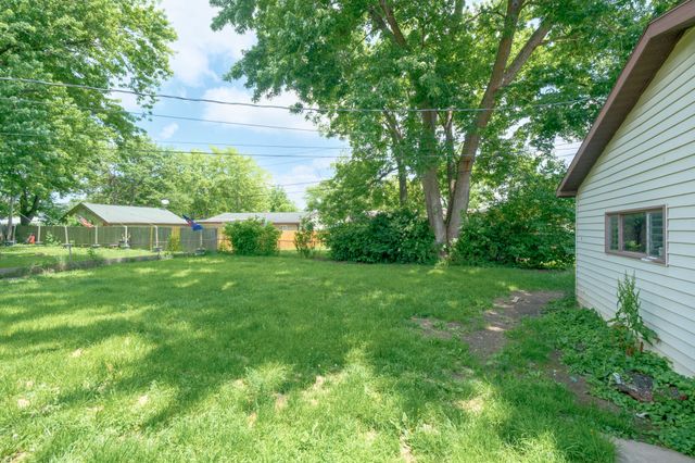 703 Dearborn Road, Valparaiso, IN 46385
