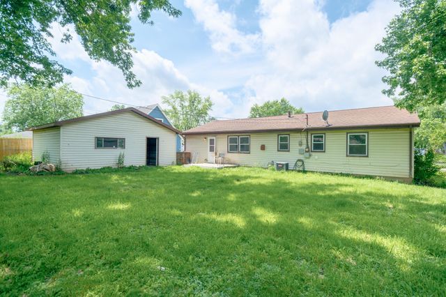703 Dearborn Road, Valparaiso, IN 46385