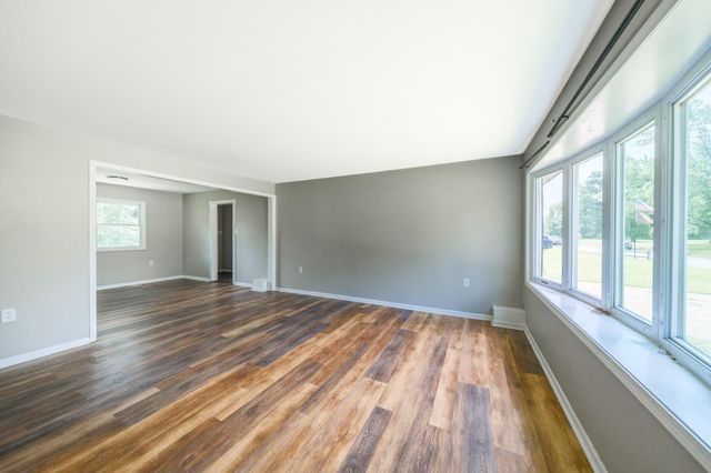 703 Dearborn Road, Valparaiso, IN 46385