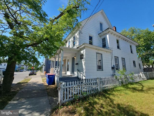112 N 4TH ST N N, Millville, NJ 08332