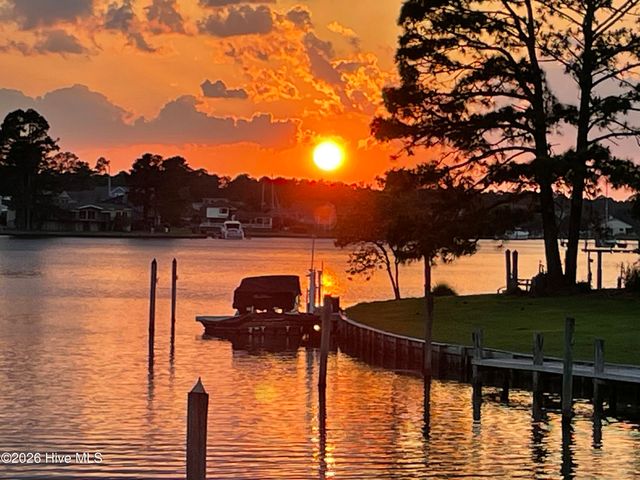 1103 Kea Court, New Bern, NC 28560