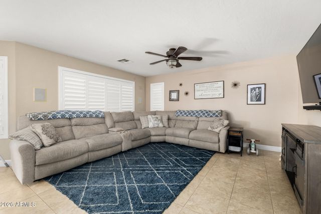 29122 N RED FINCH Drive, San Tan Valley, AZ 85143