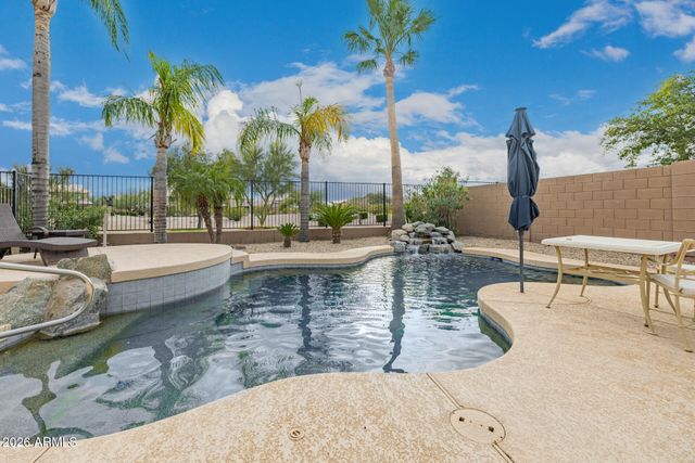 29122 N RED FINCH Drive, San Tan Valley, AZ 85143