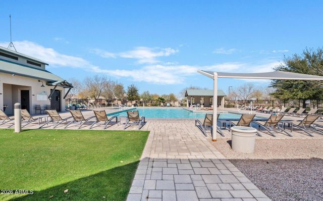 29122 N RED FINCH Drive, San Tan Valley, AZ 85143