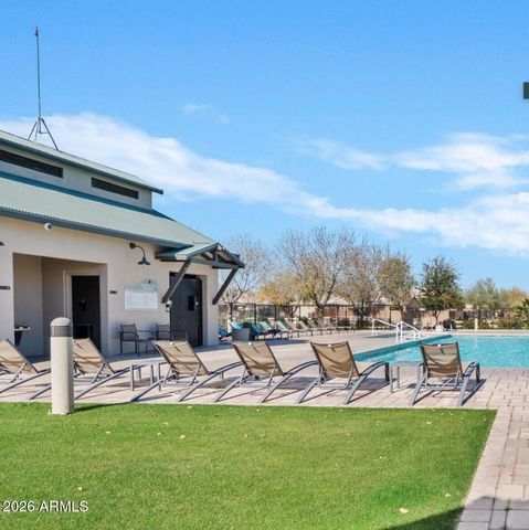 29122 N RED FINCH Drive, San Tan Valley, AZ 85143