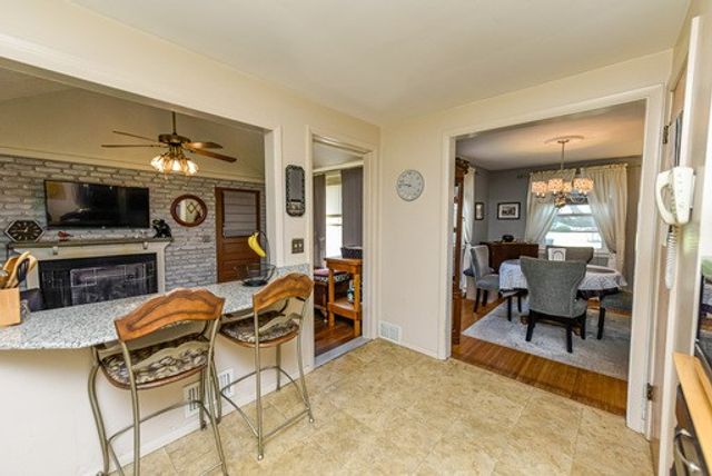 212 Laura Drive, Greece, NY 14626
