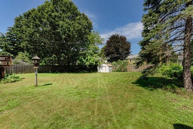 212 Laura Drive, Greece, NY 14626
