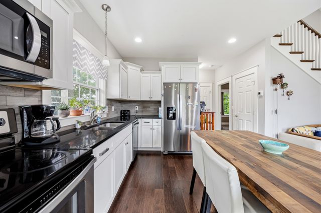 404 Lawrence St, Old Hickory, TN 37138