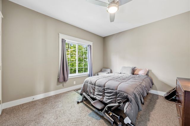404 Lawrence St, Old Hickory, TN 37138