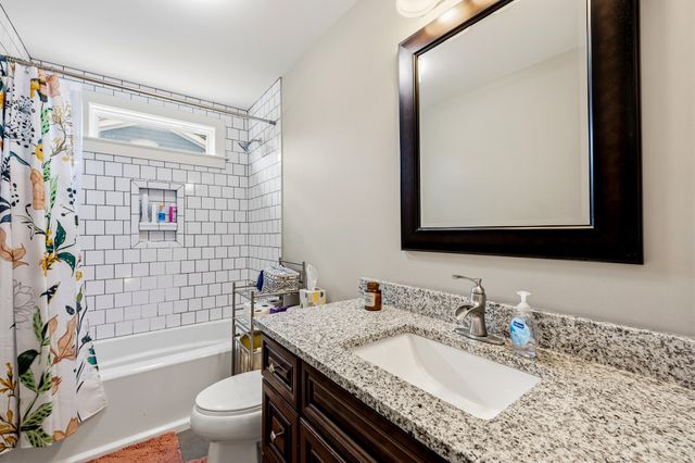 404 Lawrence St, Old Hickory, TN 37138