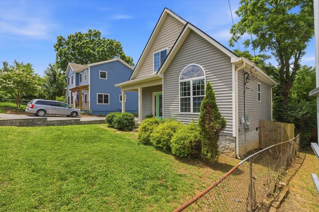 404 Lawrence St, Old Hickory, TN 37138