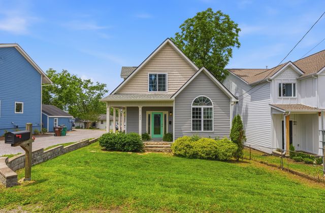 404 Lawrence St, Old Hickory, TN 37138