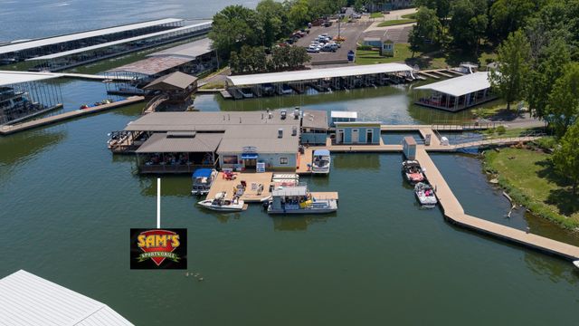 404 Lawrence St, Old Hickory, TN 37138