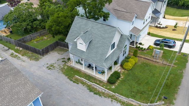 404 Lawrence St, Old Hickory, TN 37138