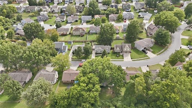 15600 E 2nd Street S, Independence, MO 64050