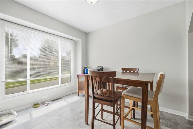 15600 E 2nd Street S, Independence, MO 64050