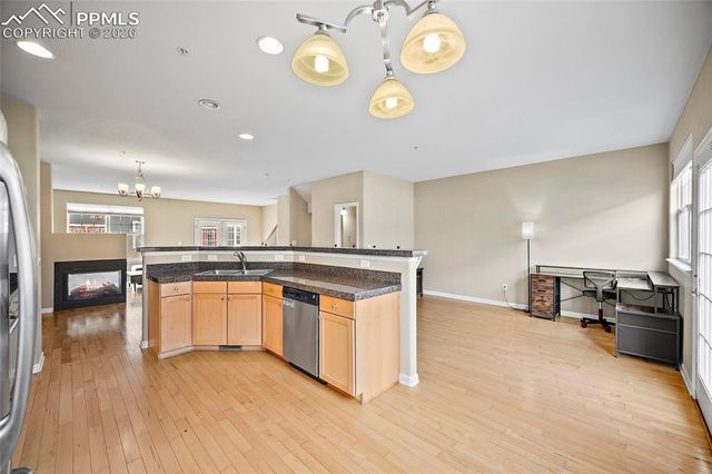 832 Wahsatch Ridge Point, Colorado Springs, CO 80903