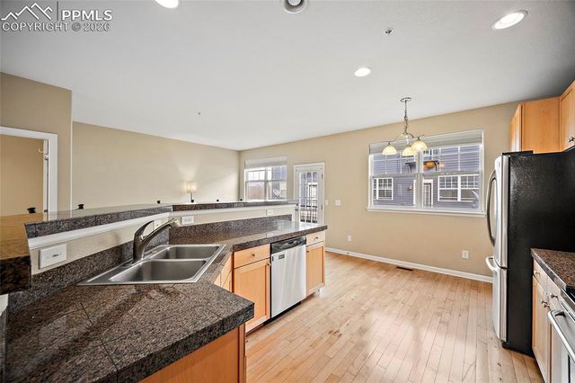 832 Wahsatch Ridge Point, Colorado Springs, CO 80903