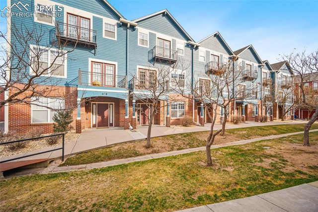 832 Wahsatch Ridge Point, Colorado Springs, CO 80903