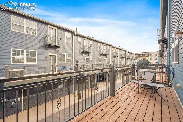 832 Wahsatch Ridge Point, Colorado Springs, CO 80903