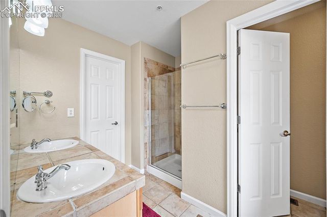 832 Wahsatch Ridge Point, Colorado Springs, CO 80903