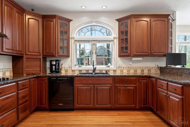 475 Timber Walk Court, Springboro, OH 45066