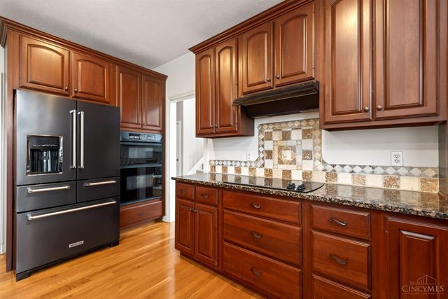 475 Timber Walk Court, Springboro, OH 45066