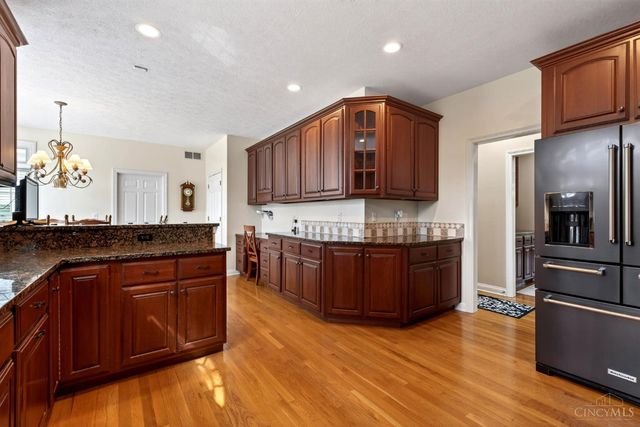 475 Timber Walk Court, Springboro, OH 45066