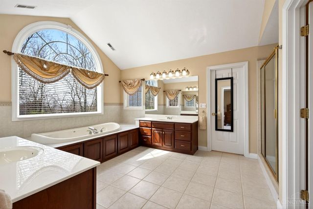 475 Timber Walk Court, Springboro, OH 45066