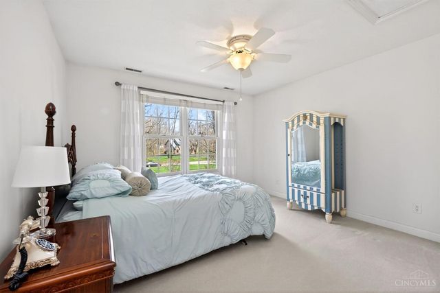 475 Timber Walk Court, Springboro, OH 45066