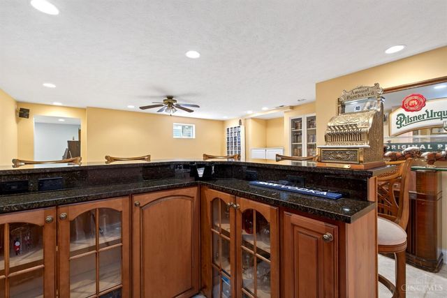 475 Timber Walk Court, Springboro, OH 45066