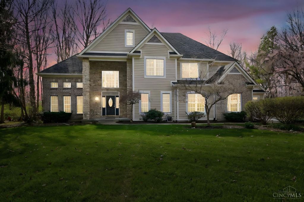 475 Timber Walk Court, Springboro, OH 45066