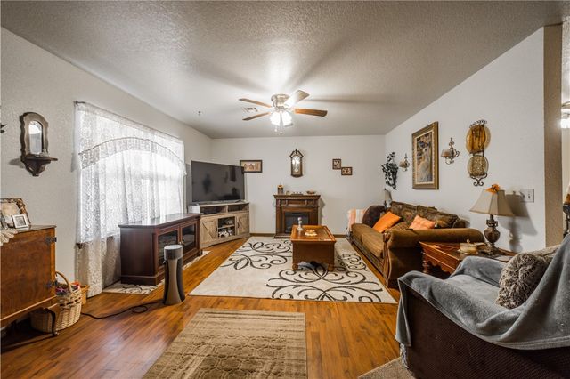 189 Stonecipher, Kansas, OK 74347
