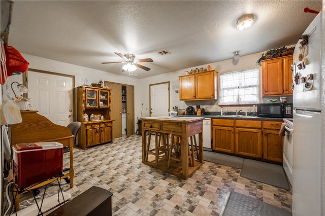 189 Stonecipher, Kansas, OK 74347