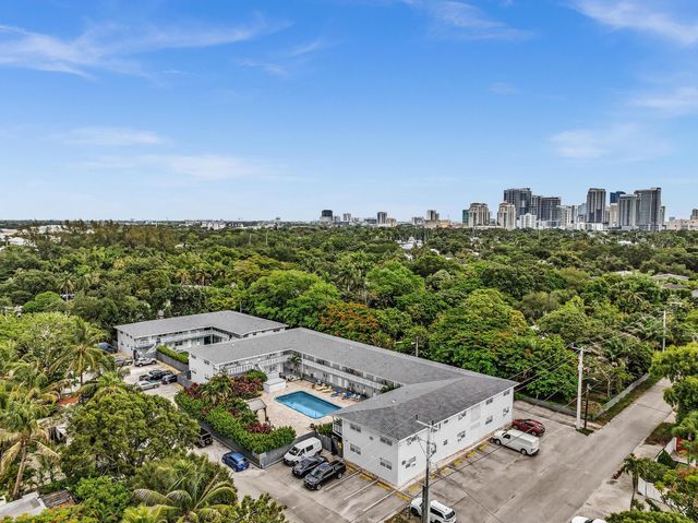 626 SW 14TH Avenue 102, Fort Lauderdale, FL 33312