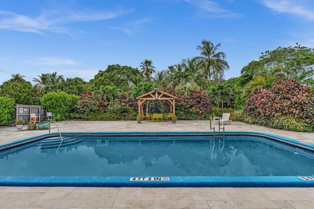 626 SW 14TH Avenue 102, Fort Lauderdale, FL 33312